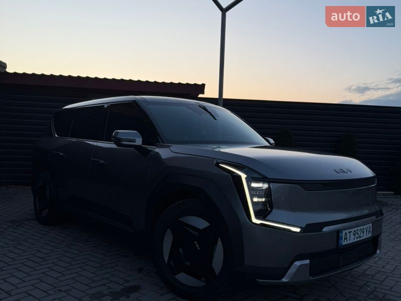 Позашляховик / Кросовер Kia EV9 2023 в Івано-Франківську