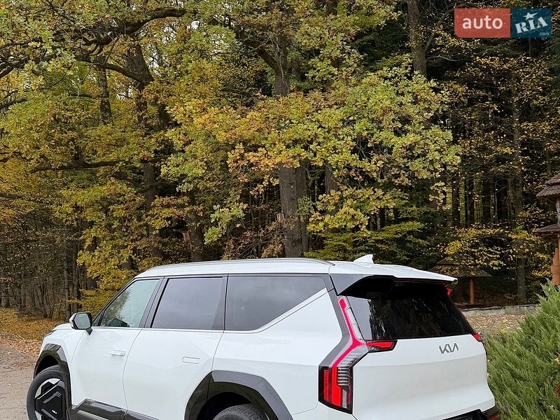Позашляховик / Кросовер Kia EV9 2025 в Бориславі