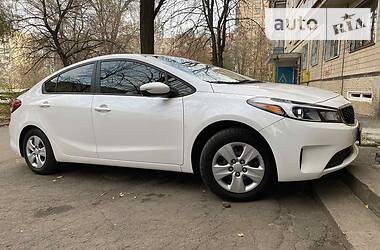 Седан Kia Forte 2017 в Кривом Роге