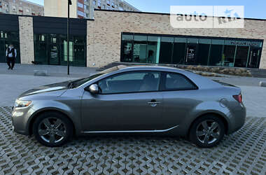 Купе Kia Forte 2010 в Хмельницком