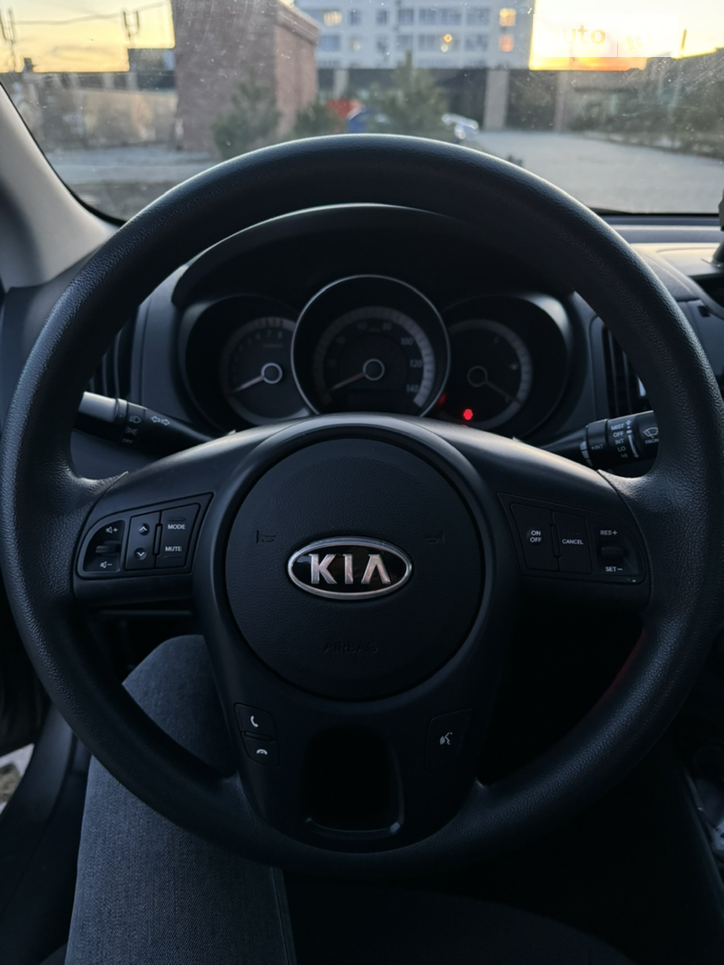 2010 Kia Forte - мініатюра 25