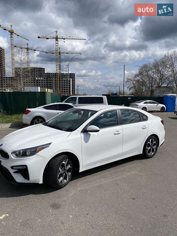 Седан Kia Forte 2019 в Києві фото 3 Седан Kia Forte 2019 в Києві