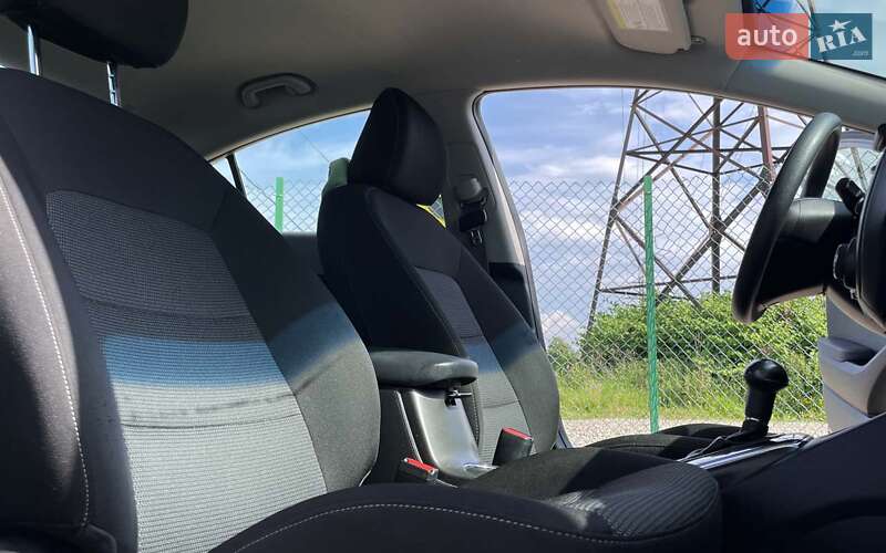 Седан Kia Forte 2017 в Стрые