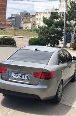 Седан Kia Forte 2011 в Одессе