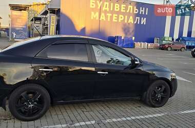 Седан Kia Forte 2009 в Львові