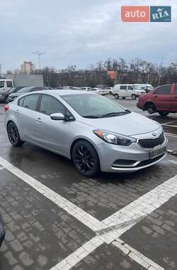 Седан Kia Forte 2015 в Києві