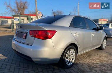 Седан Kia Forte 2012 в 