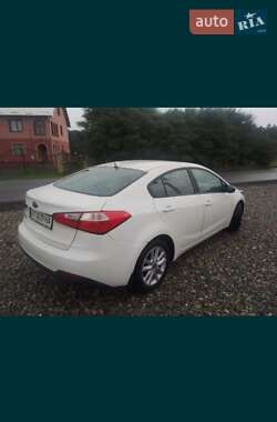 Седан Kia Forte 2013 в Надворной