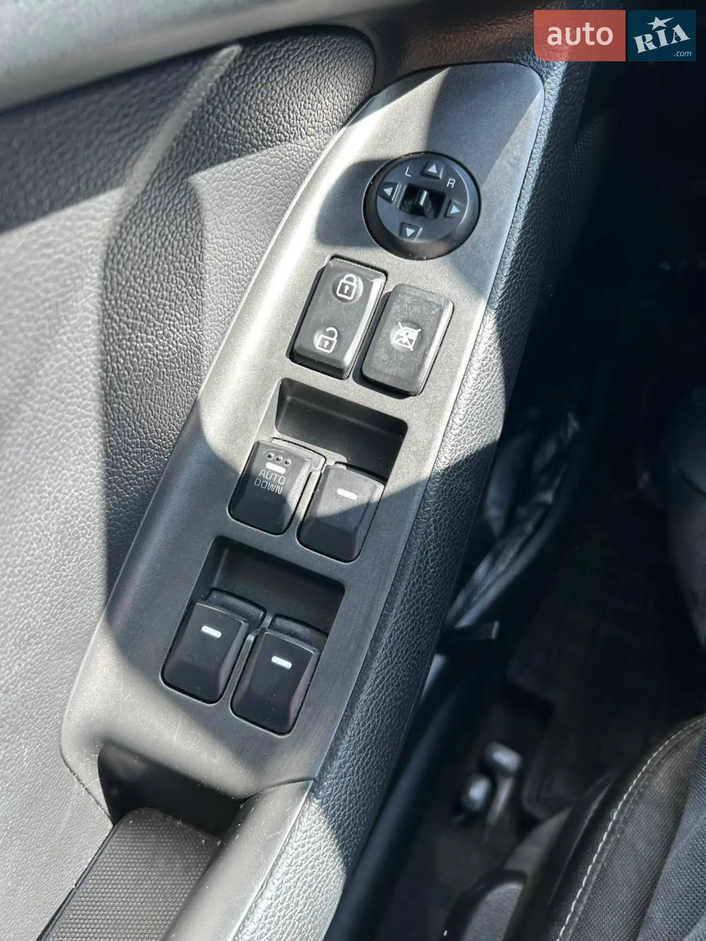 2015 Kia Forte - мініатюра 13