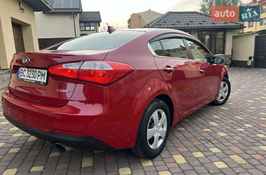 Седан Kia Forte 2013 в 