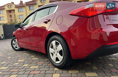 Седан Kia Forte 2013 в 