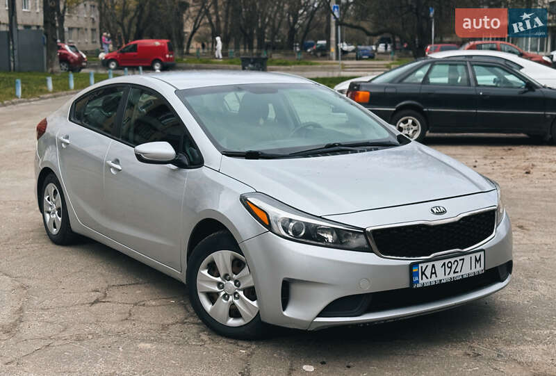 Седан Kia Forte 2018 в Києві