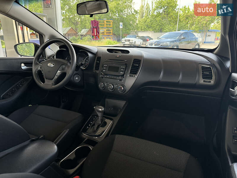 Седан Kia Forte 2017 в Миколаєві