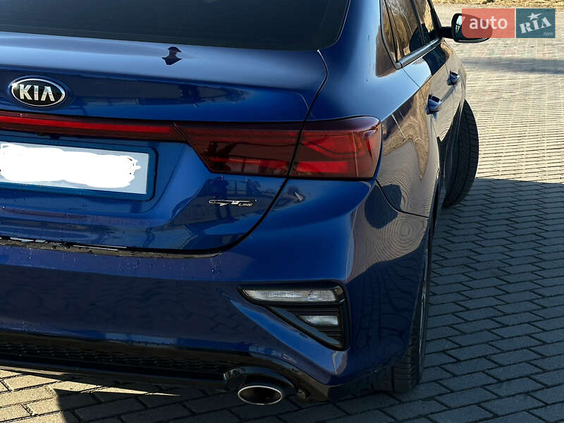 Седан Kia Forte 2019 в Львове