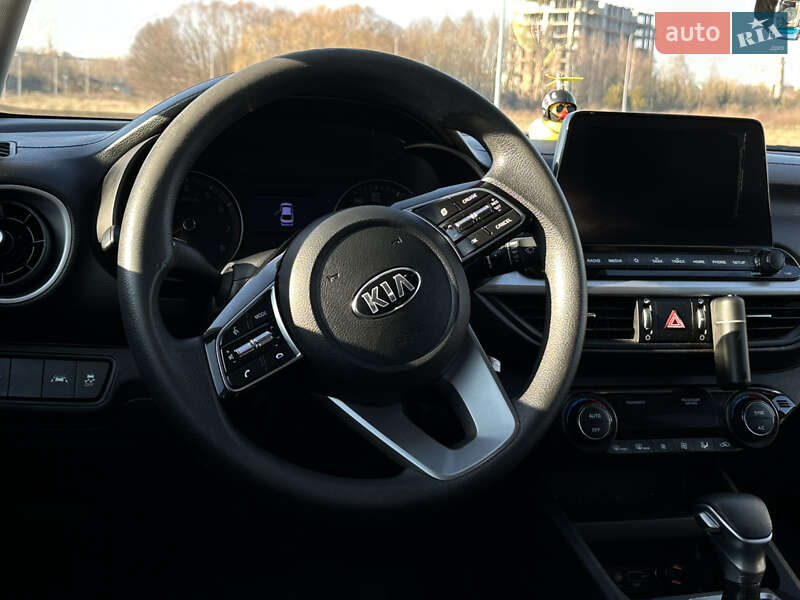 Седан Kia Forte 2019 в Львове