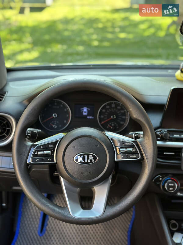 Седан Kia Forte 2019 в Львове