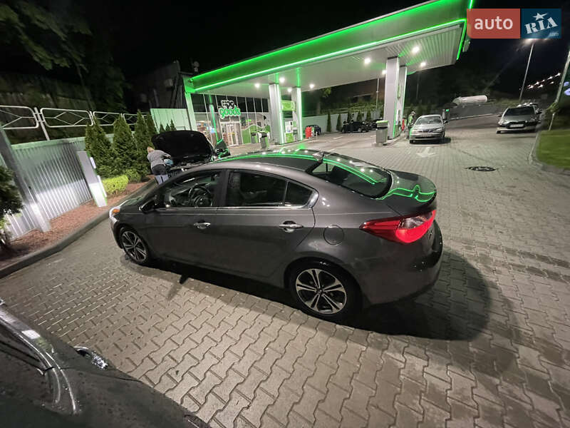 Седан Kia Forte 2013 в Виннице