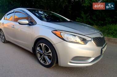 Седан Kia Forte 2015 в Дніпрі