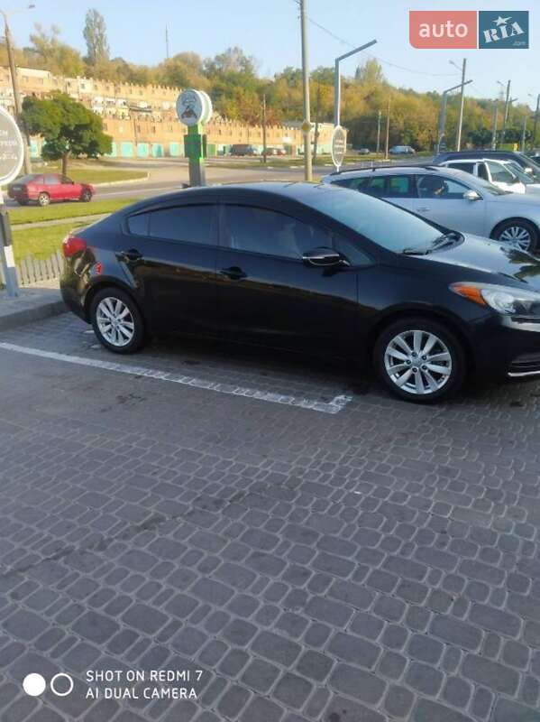 Седан Kia Forte 2015 в Харкові