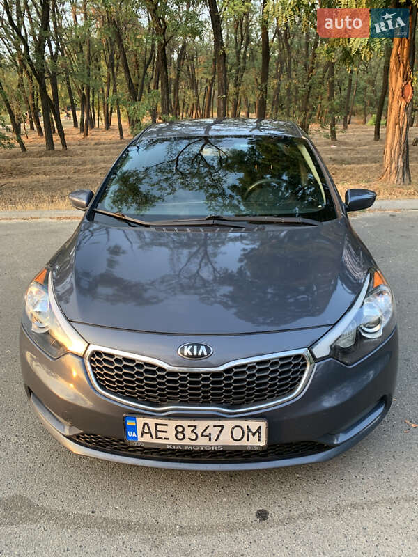 Седан Kia Forte 2015 в Кривом Роге фото 3 Седан Kia Forte 2015 в Кривом Роге