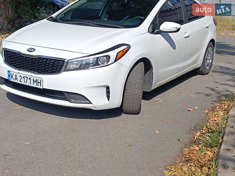 Седан Kia Forte 2016 в Киеве фото 16 Седан Kia Forte 2016 в Киеве
