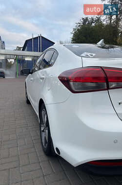Седан Kia Forte 2018 в 