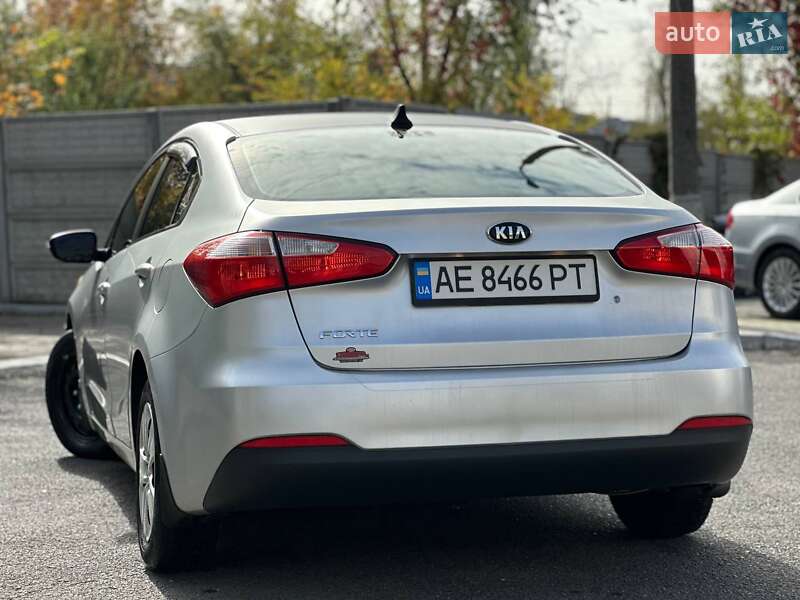 Седан Kia Forte 2013 в Кривому Розі фото 6 Седан Kia Forte 2013 в Кривому Розі