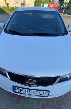 Седан Kia Forte 2012 в Чернівцях