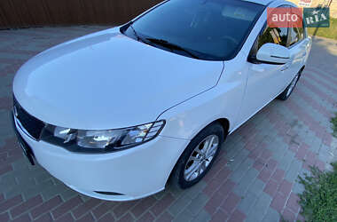 Седан Kia Forte 2012 в 