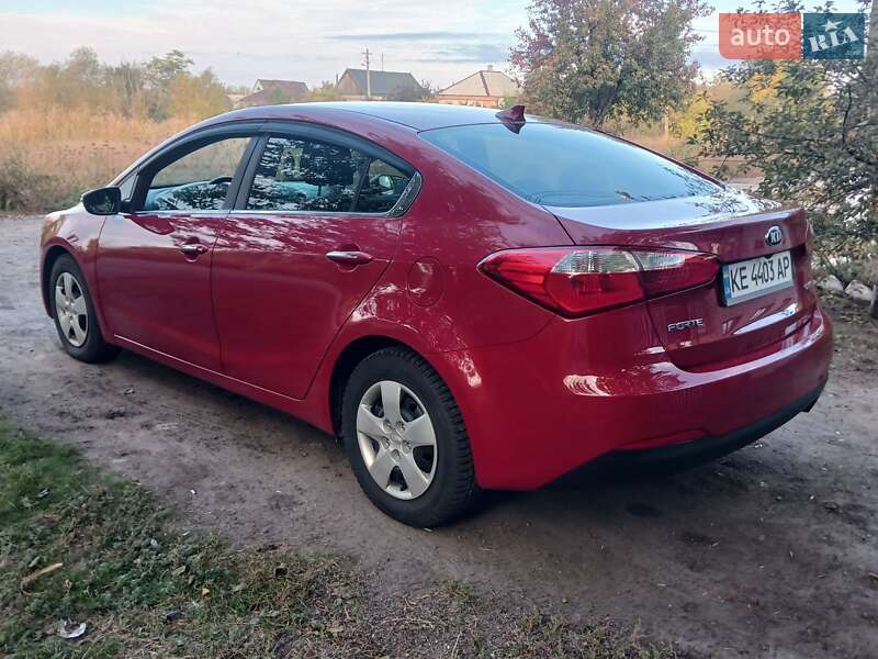 Седан Kia Forte 2013 в Павлограде