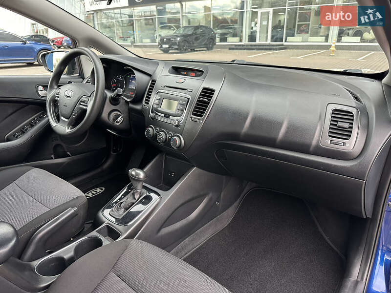 Седан Kia Forte 2017 в Киеве