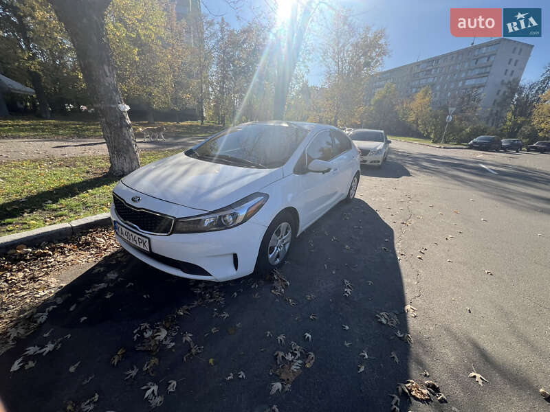 Седан Kia Forte 2016 в Киеве
