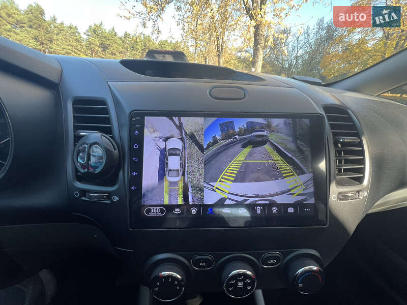 Седан Kia Forte 2016 в Киеве