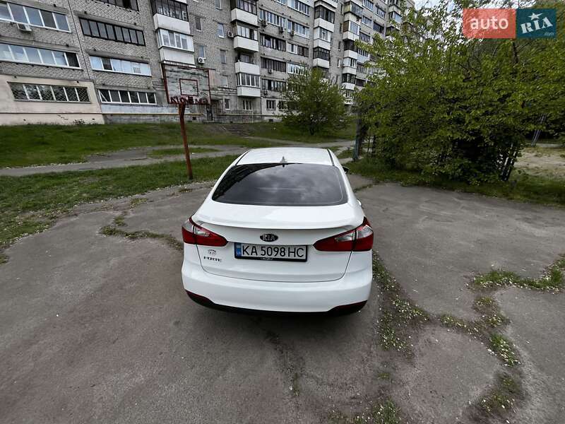 Седан Kia Forte 2016 в Киеве