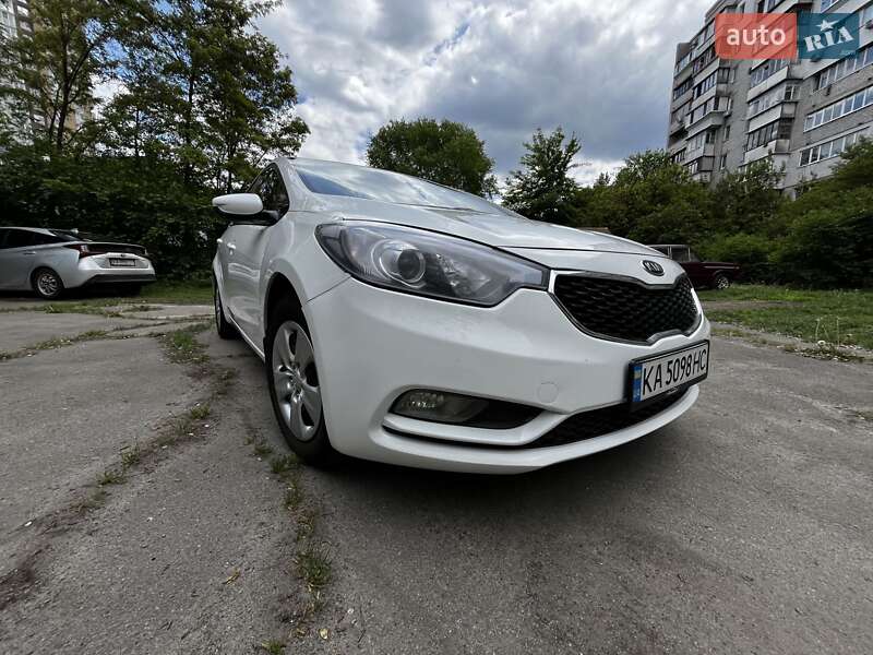 Седан Kia Forte 2016 в Киеве