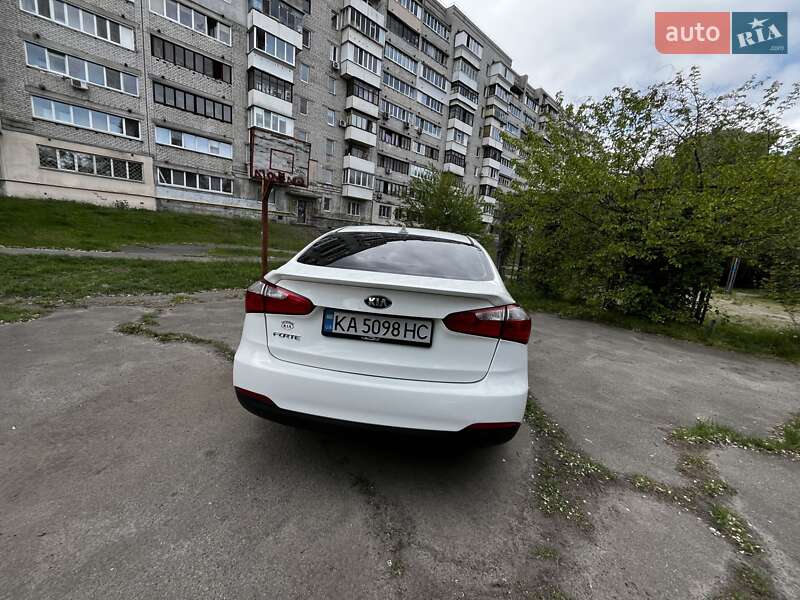 Седан Kia Forte 2016 в Киеве