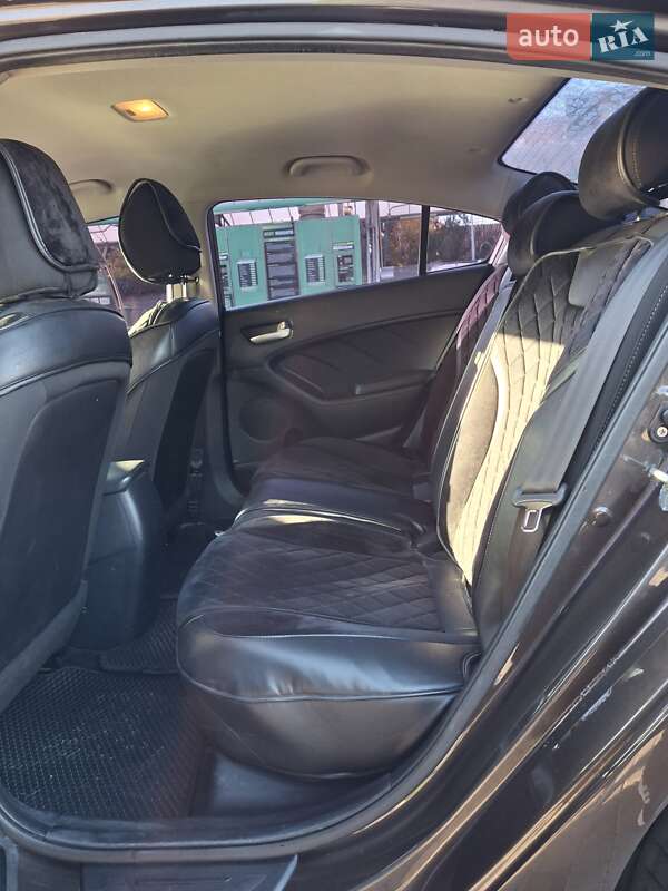 Седан Kia Forte 2017 в Кропивницком