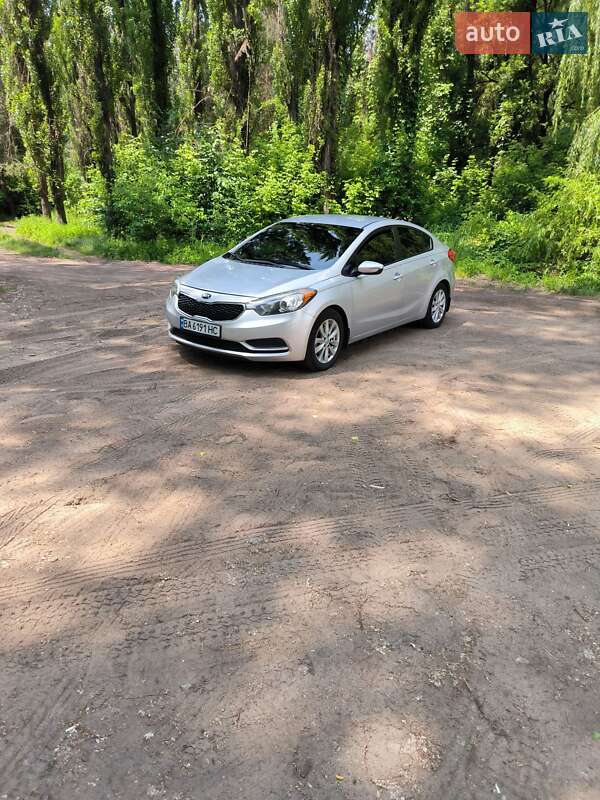 Седан Kia Forte 2015 в Кропивницком