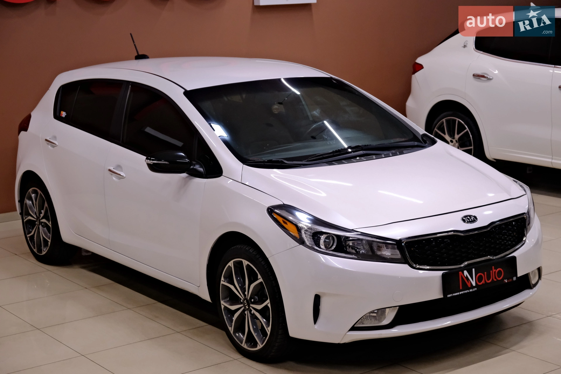 2017 Kia Forte - мініатюра 4