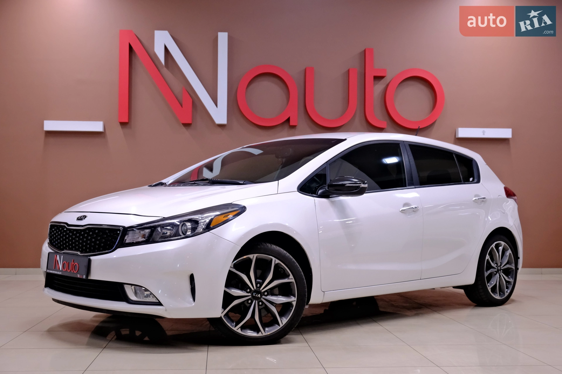 2017 Kia Forte - мініатюра 10