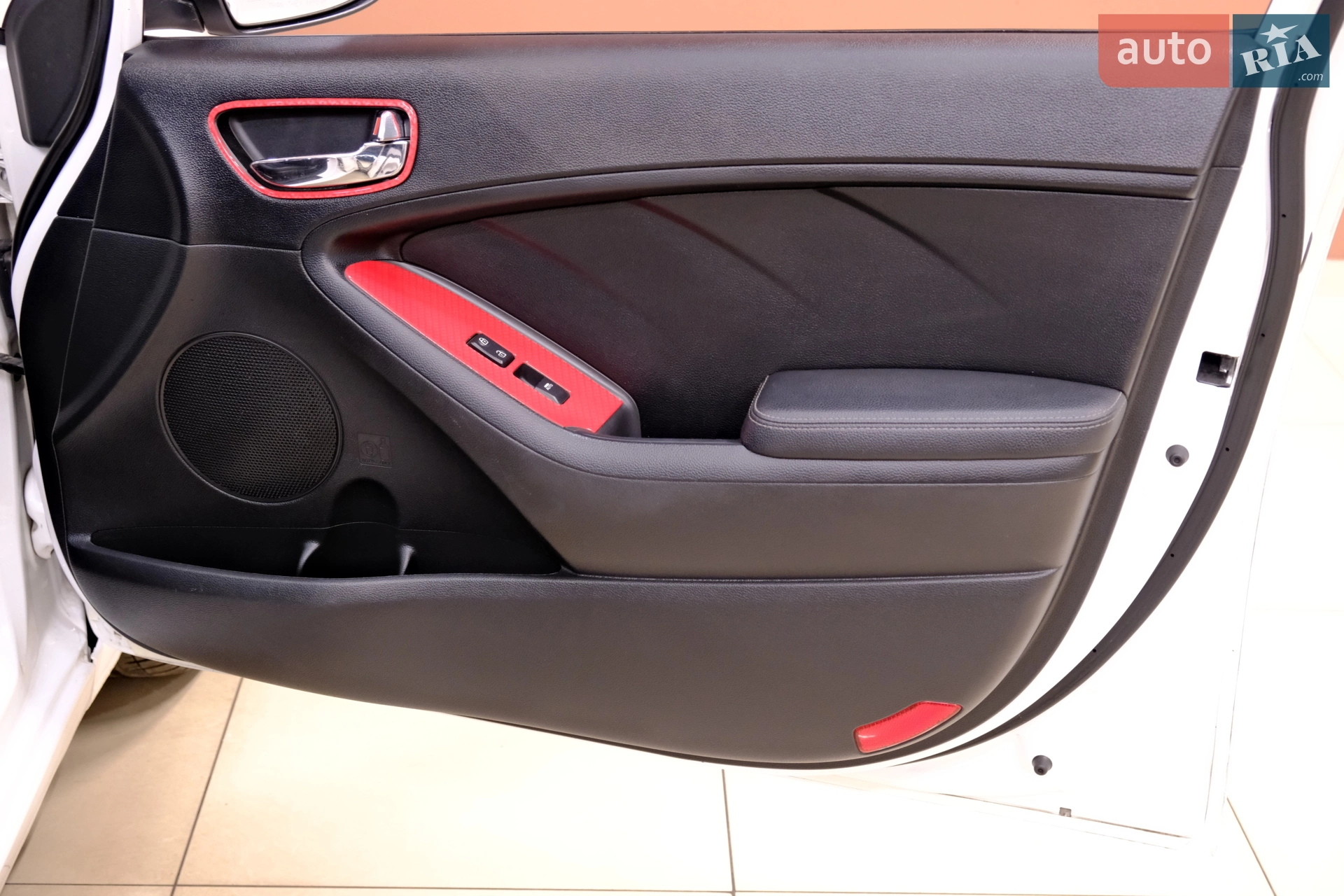 2017 Kia Forte - мініатюра 40