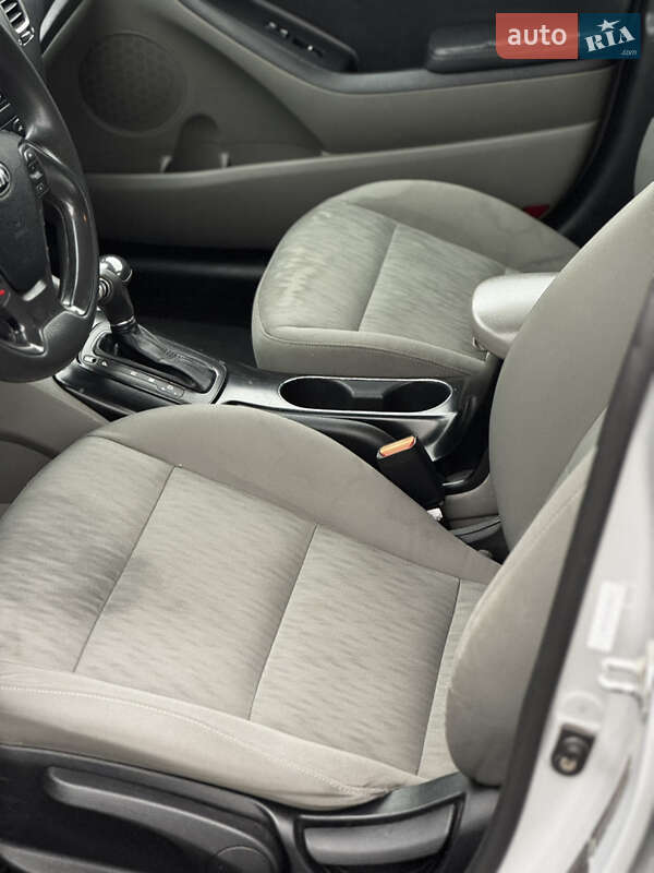 Седан Kia Forte 2014 в Киеве