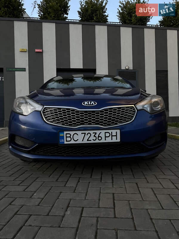 Седан Kia Forte 2016 в Львове