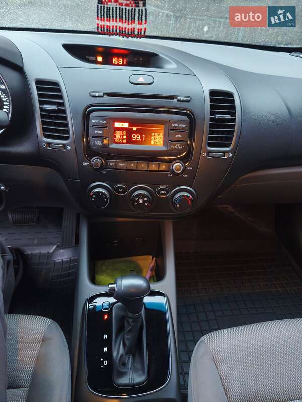 Седан Kia Forte 2016 в Полтаве фото 2 Седан Kia Forte 2016 в Полтаве