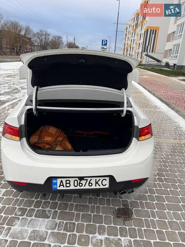 Купе Kia Forte 2011 в Виннице фото 40 Купе Kia Forte 2011 в Виннице