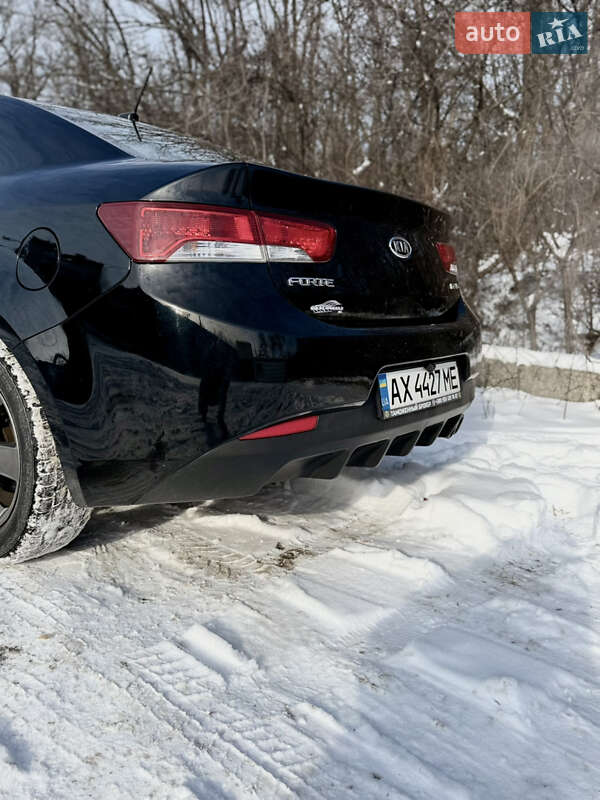 Купе Kia Forte 2011 в Харькове