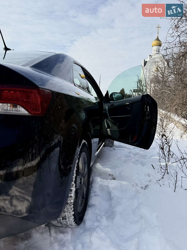 Купе Kia Forte 2011 в Харькове