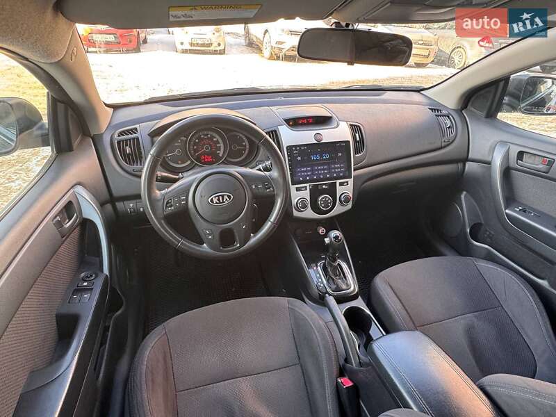 Купе Kia Forte 2011 в Харькове