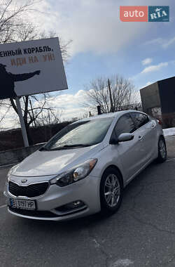 Седан Kia Forte 2015 в Запорожье