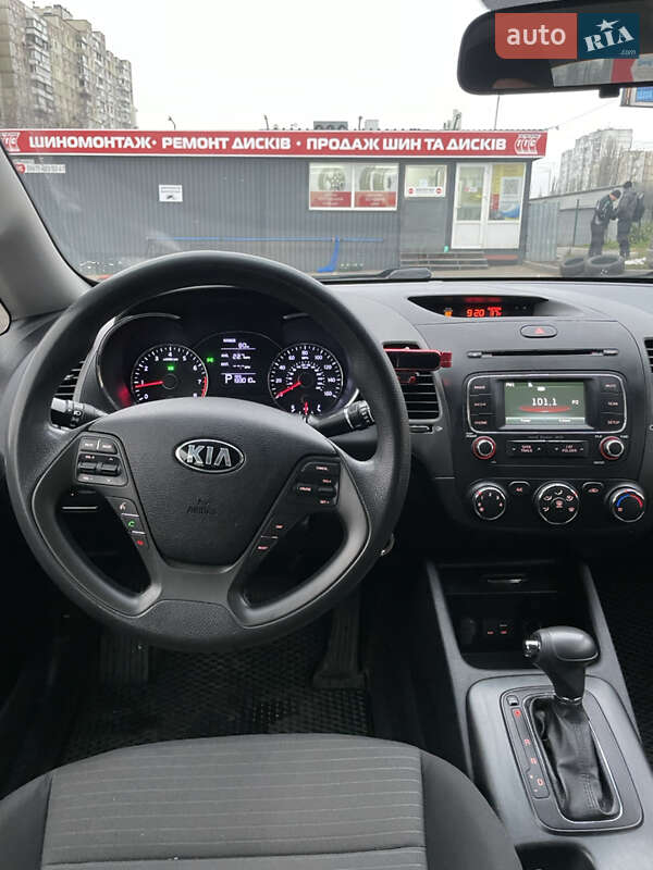 Седан Kia Forte 2016 в Киеве